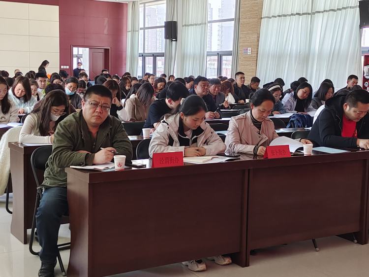 簡篇-“‘陵’距離關愛 聚全力護童成長——高陵區未成年人源頭預防治理項目”系列活動之兒童督導員和兒童主任能力提升培訓